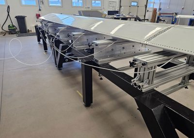 Szárny megfogó készülék