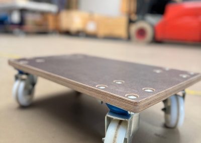 Teherhordó görgős kocsi (1200kg)